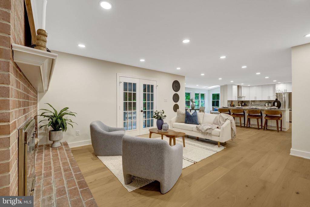 1132 SPRINGVALE ROAD