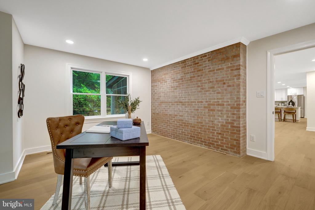 1132 SPRINGVALE ROAD