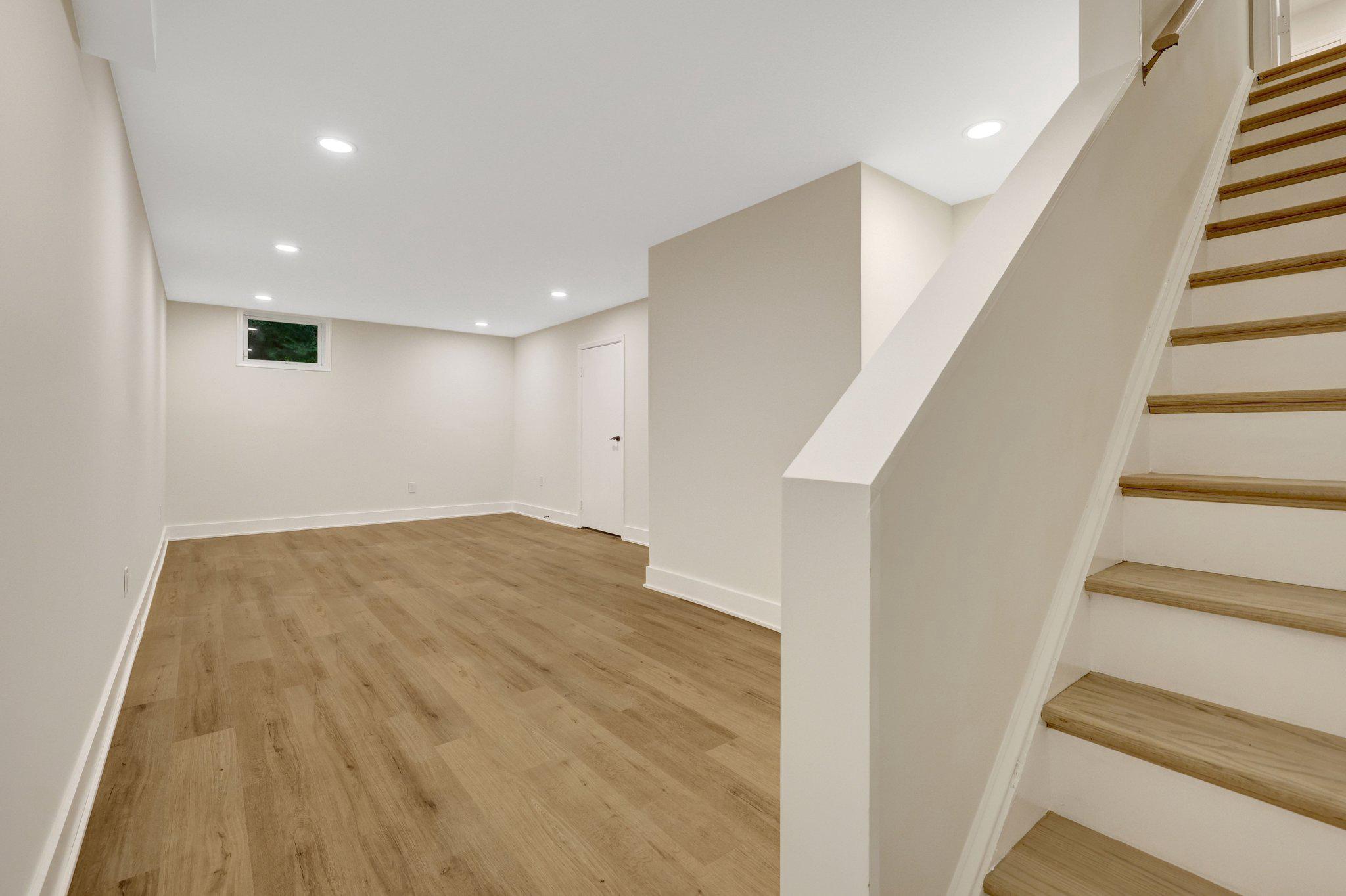 1132 SPRINGVALE ROAD