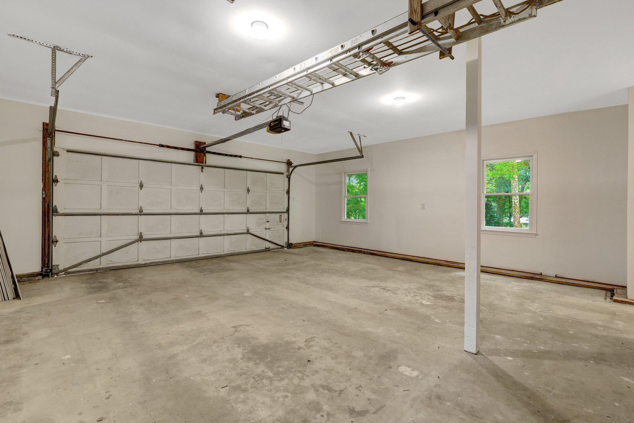 1132 SPRINGVALE ROAD