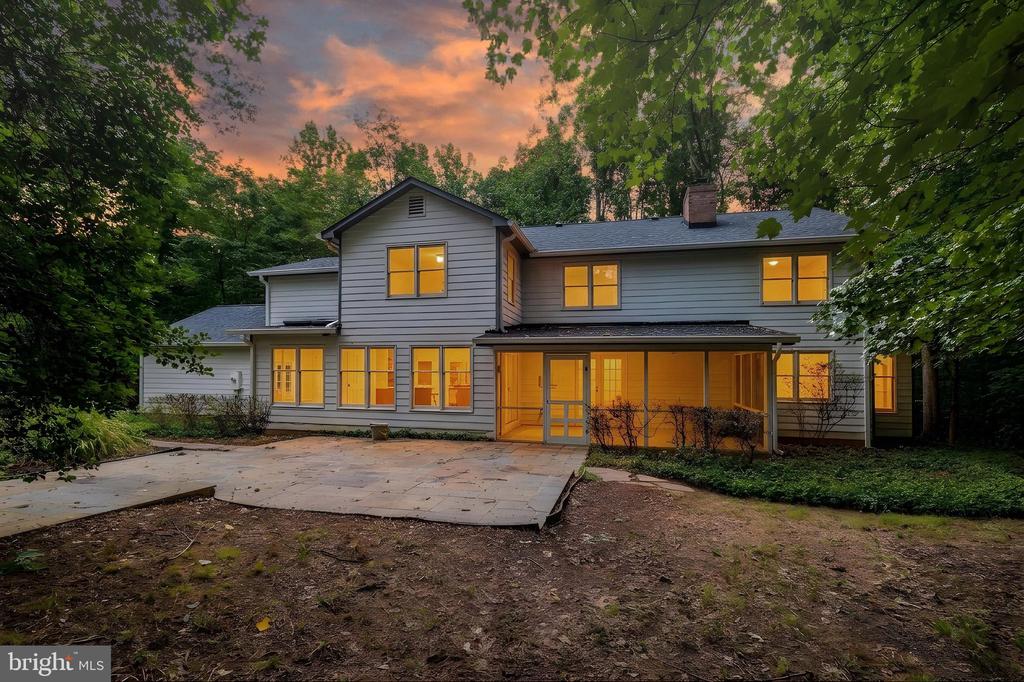 1132 SPRINGVALE ROAD