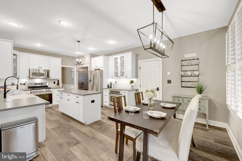 24154 CORKTREE LANE