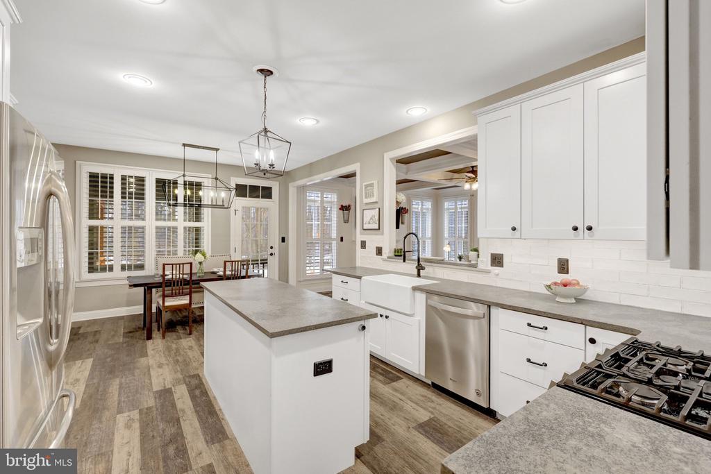 24154 CORKTREE LANE