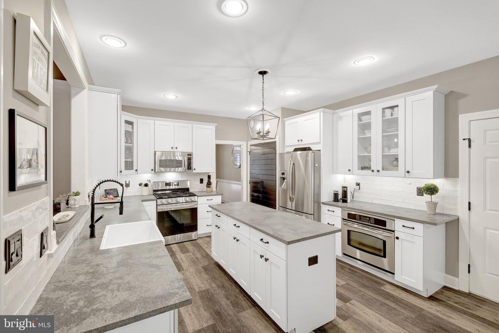 24154 CORKTREE LANE