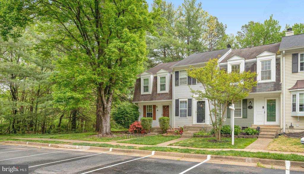 17 PALMER COURT