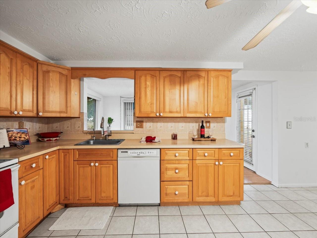 3519 EISENHOWER DR