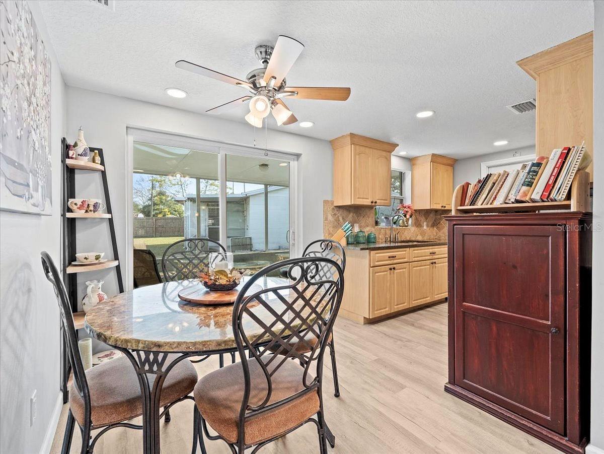 7200 PALISADE DR