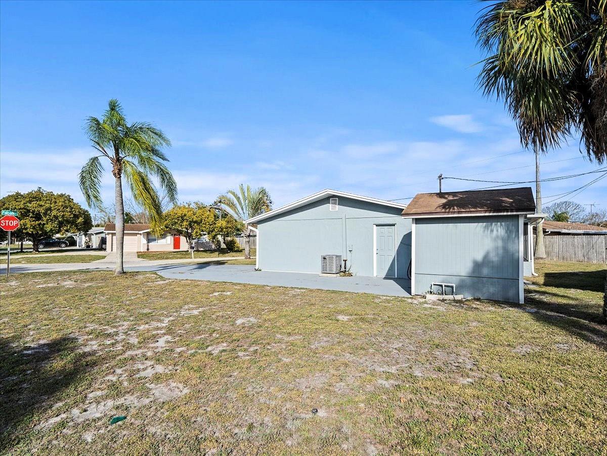 7200 PALISADE DR