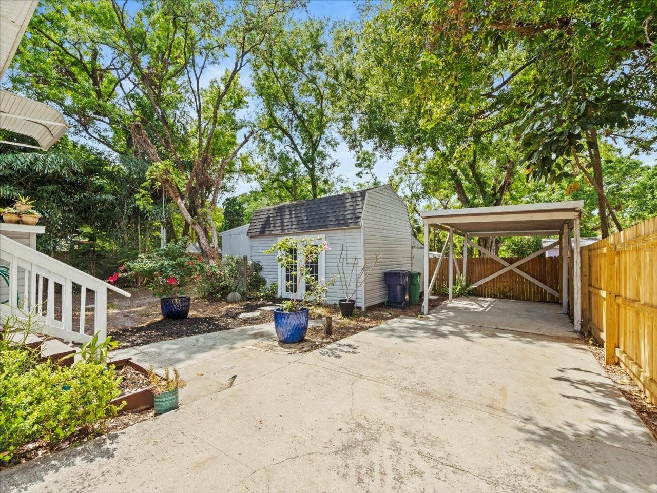 4816 N HIGHLAND AVE