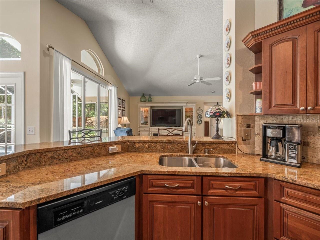 446 ROMINE CT