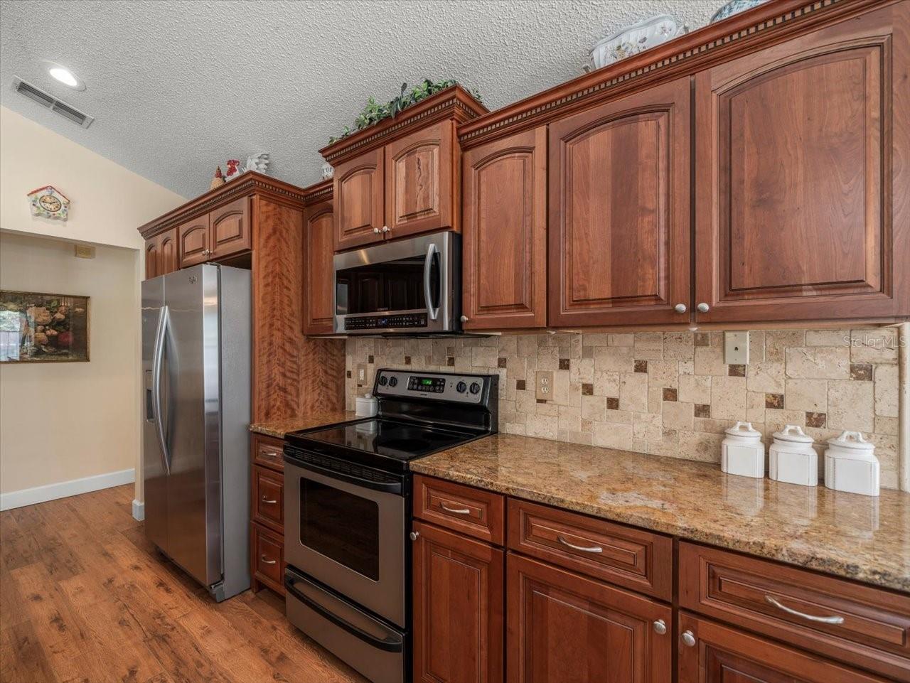 446 ROMINE CT