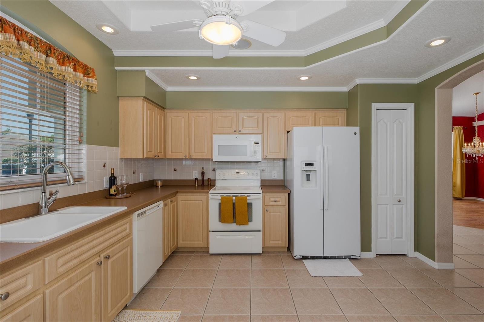 364 ROYAL PALM WAY