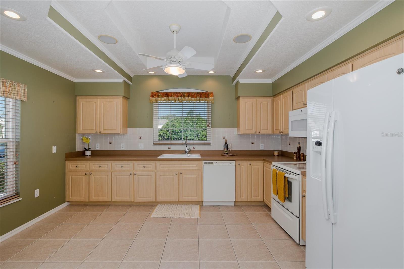 364 ROYAL PALM WAY