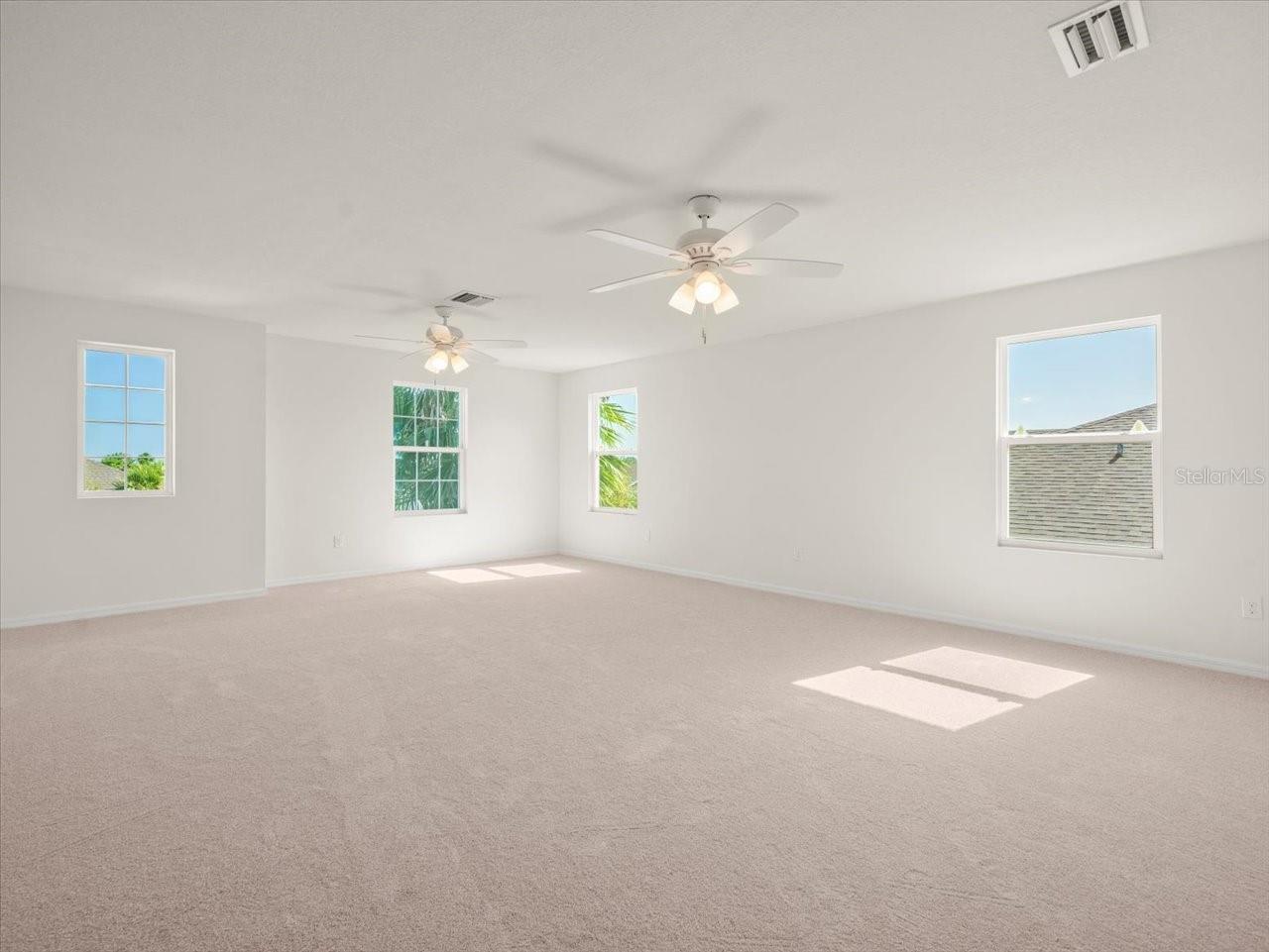 5715 HEVENA CT