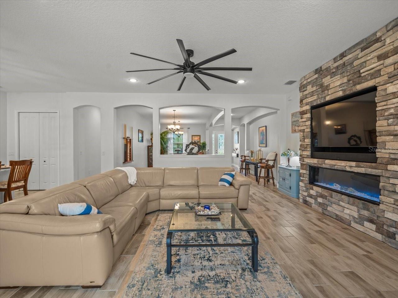 12854 WEATHERSTONE DR