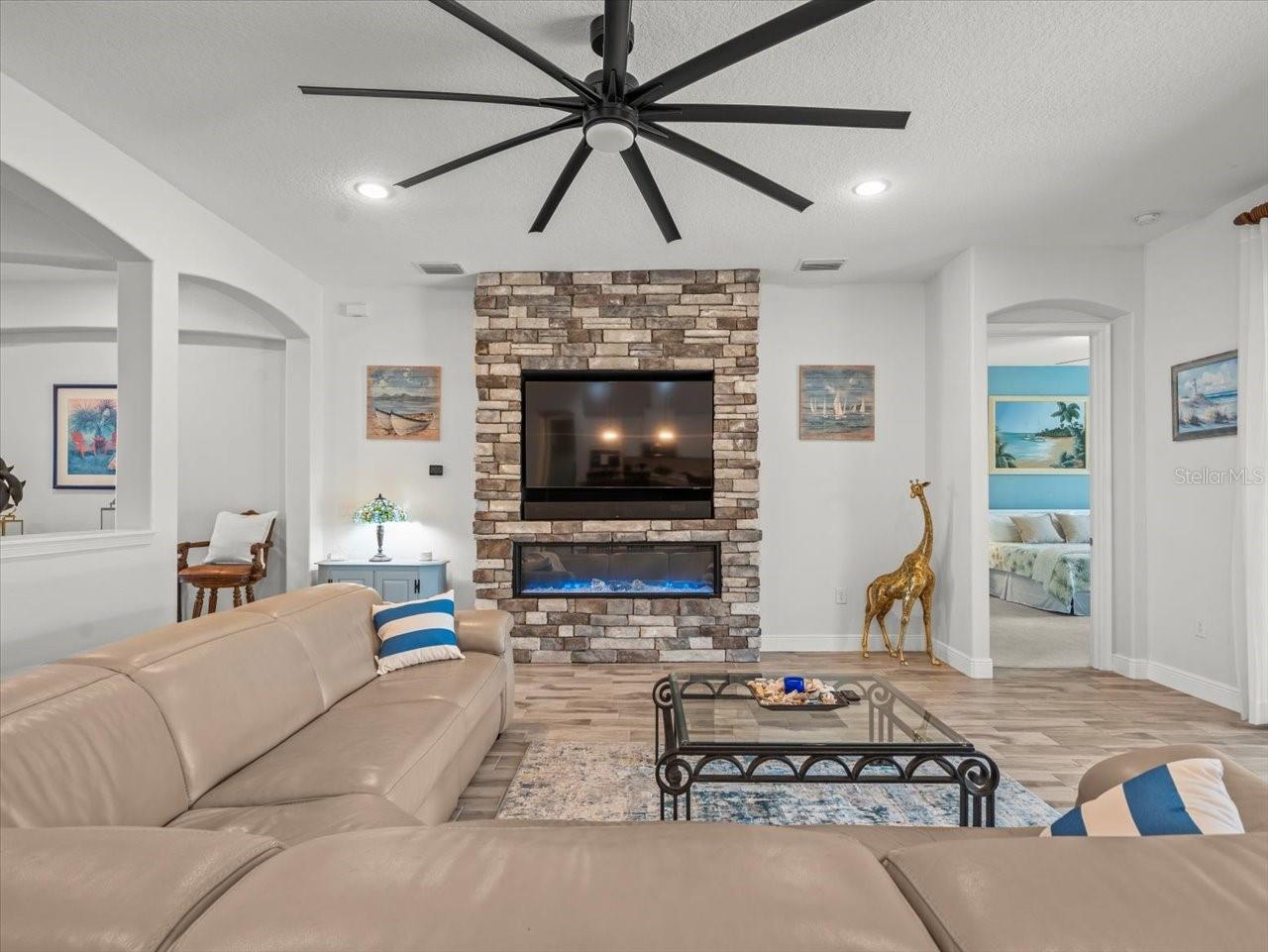 12854 WEATHERSTONE DR