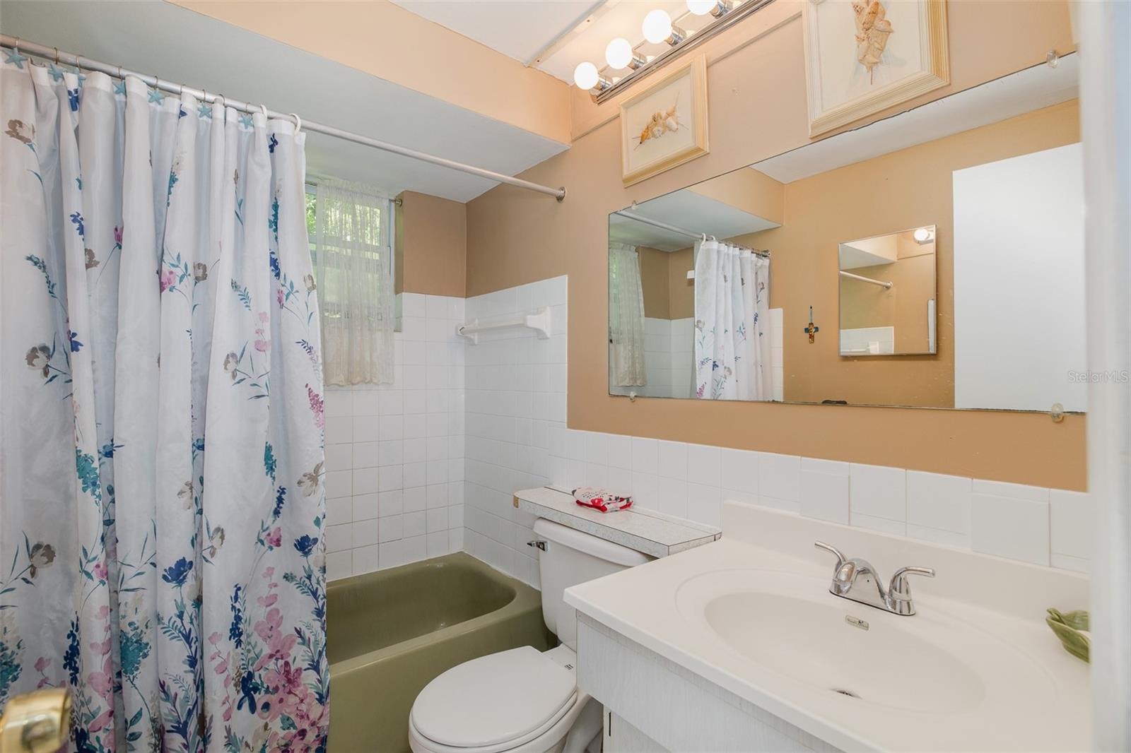 4224 PRINCE PL #4224