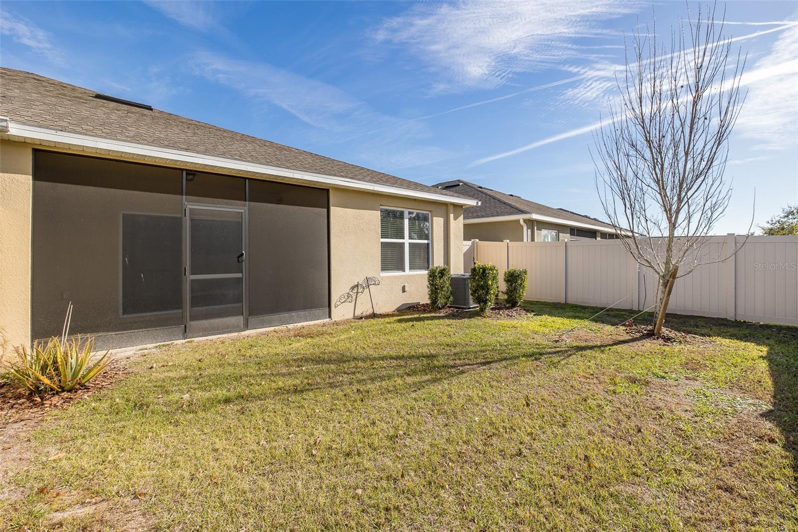 17911 TURNING LEAF CIR