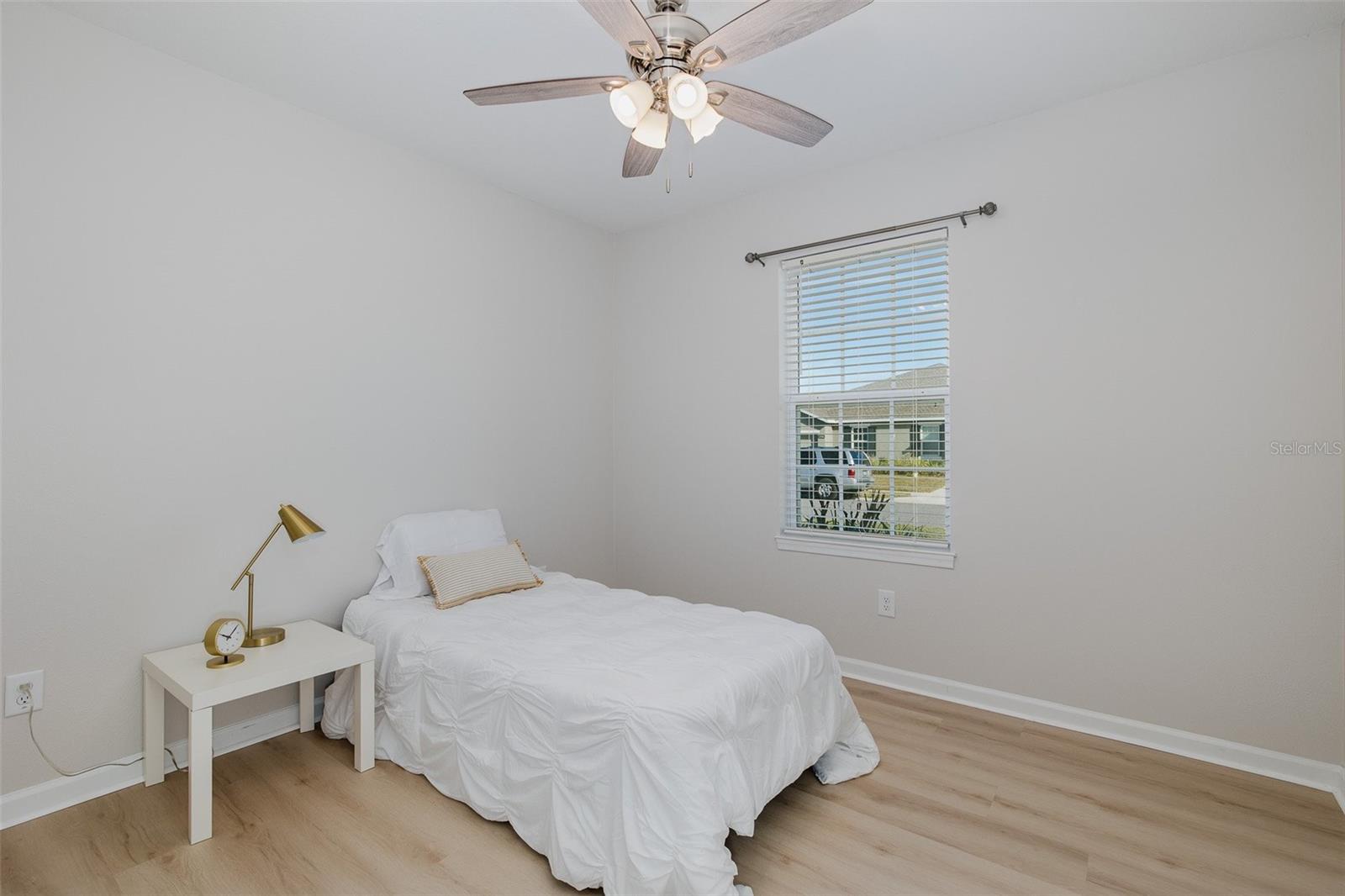 17911 TURNING LEAF CIR