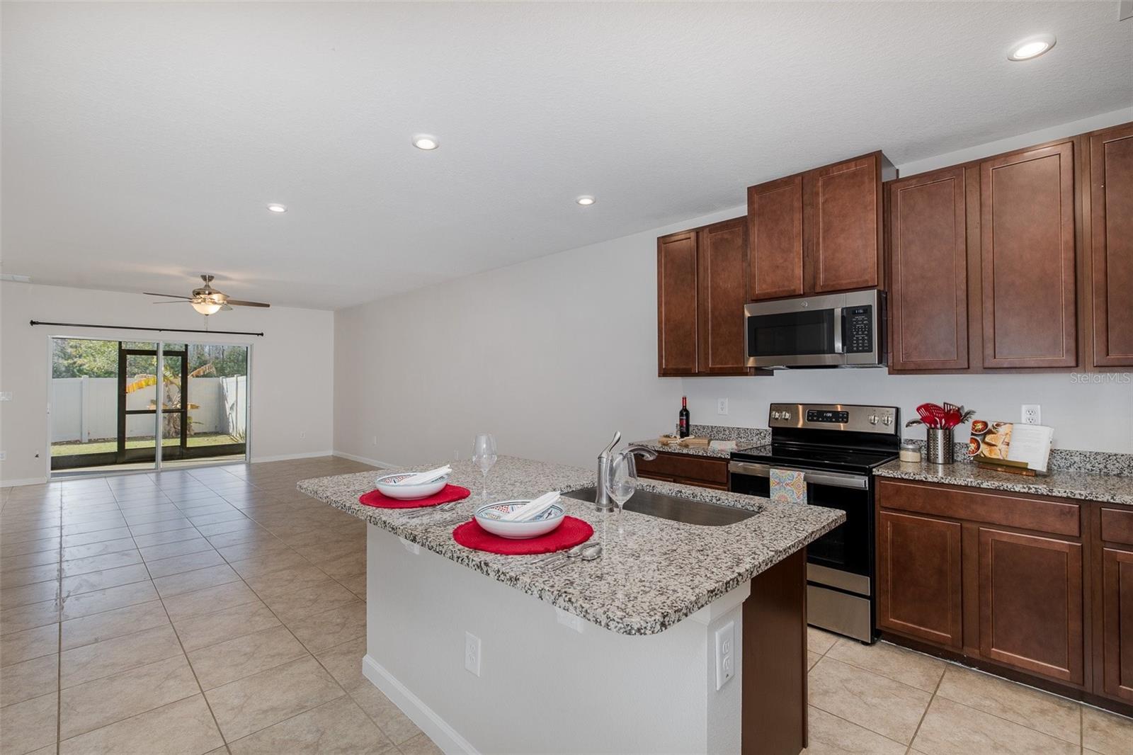 17911 TURNING LEAF CIR