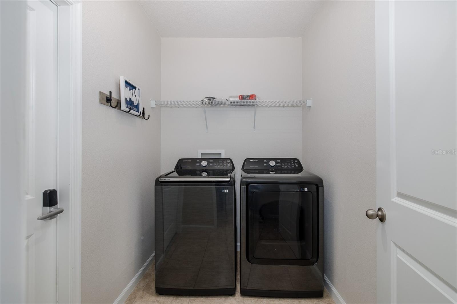 17911 TURNING LEAF CIR