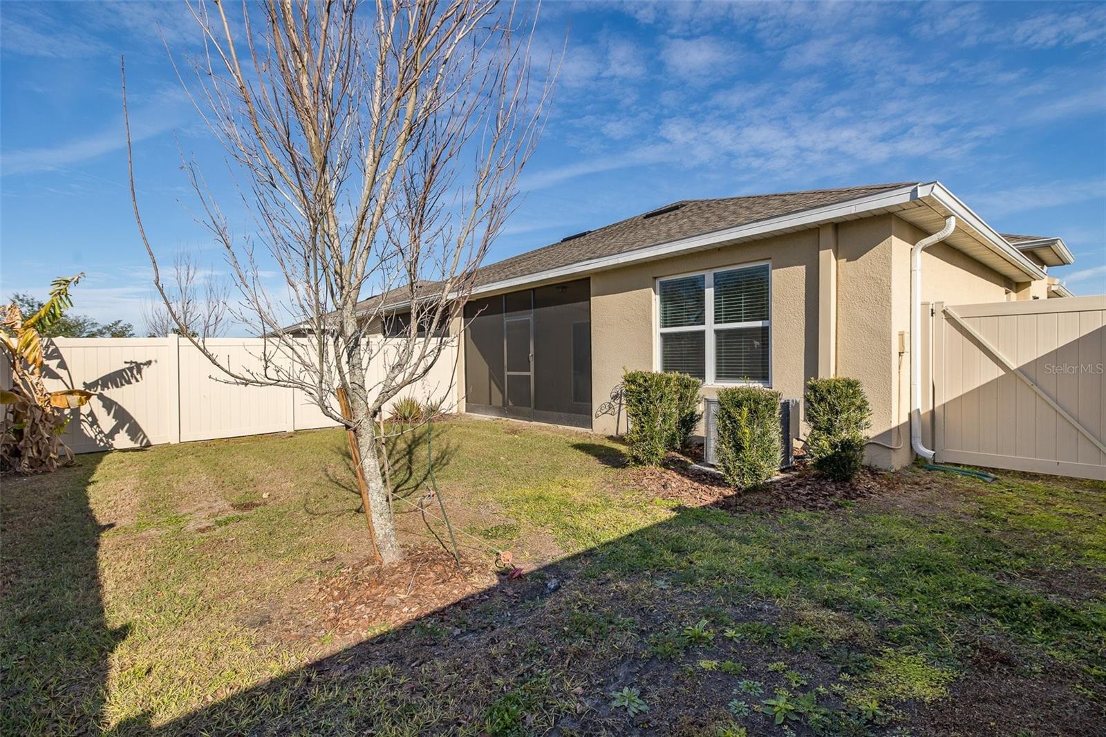 17911 TURNING LEAF CIR