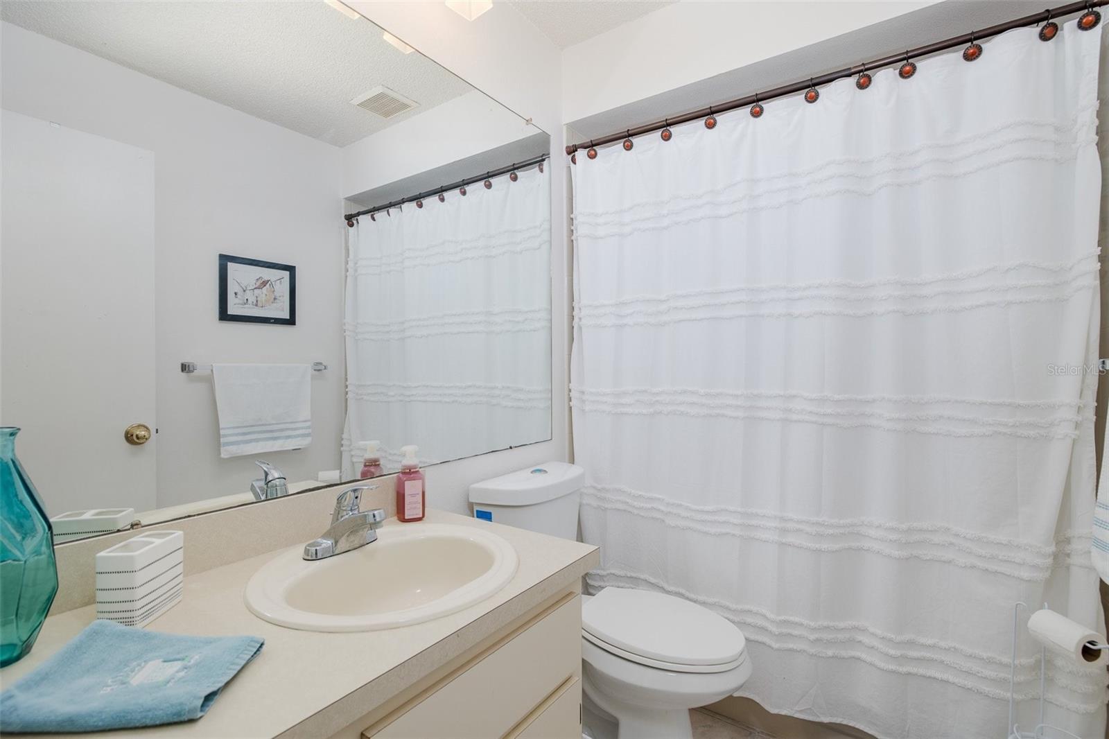 7417 GREYSTONE DR #7417