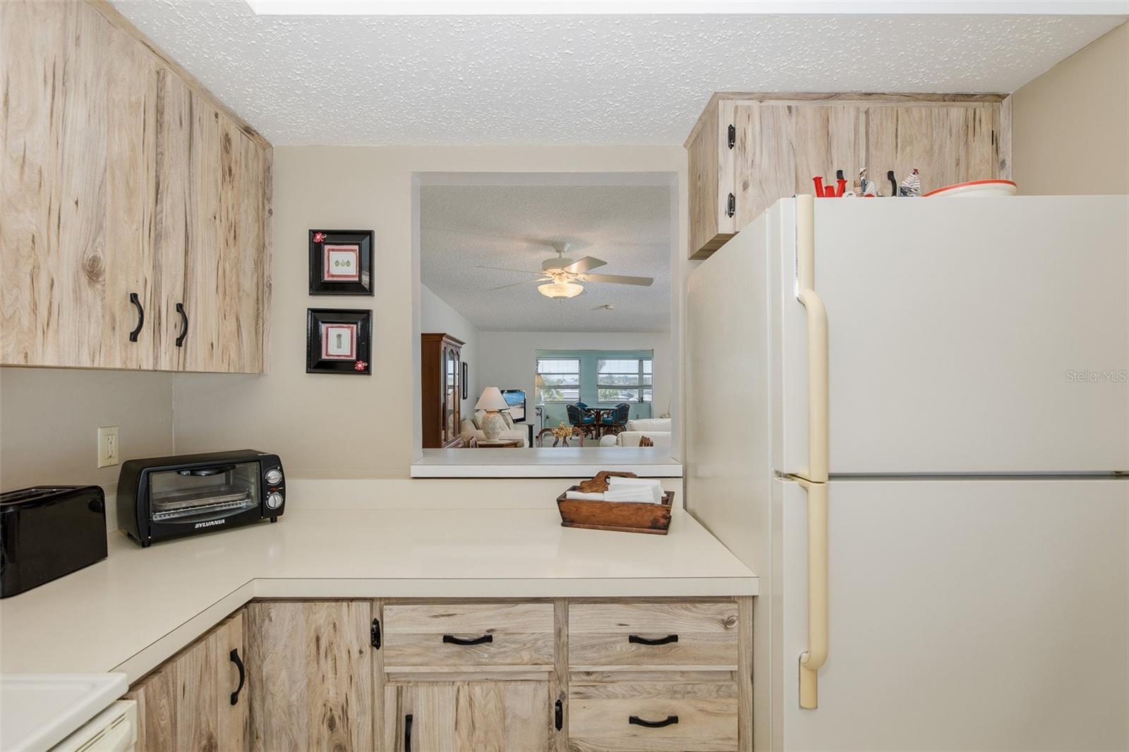 4660 MARINE PKWY #303