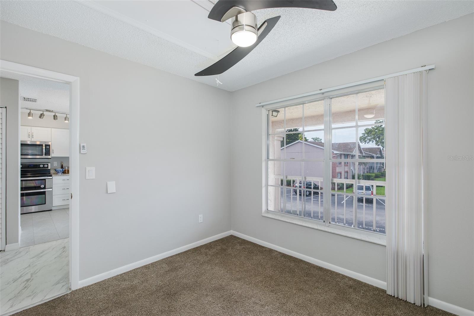 4933 MYRTLE OAK DR #23