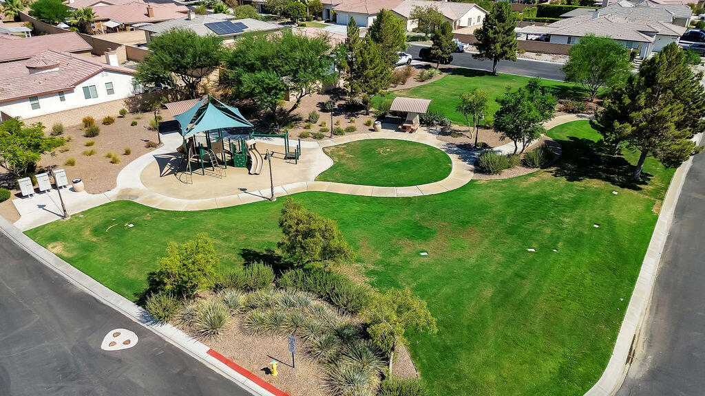 37100 Stratford Street