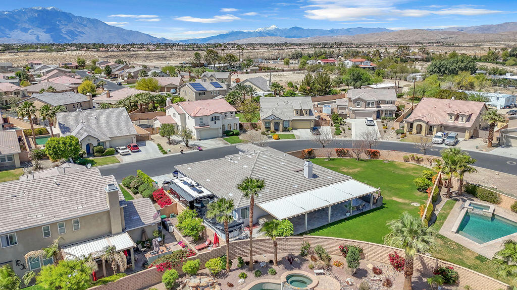 37100 Stratford Street