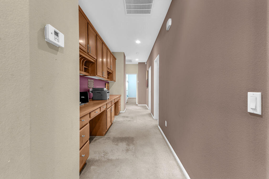 37100 Stratford Street