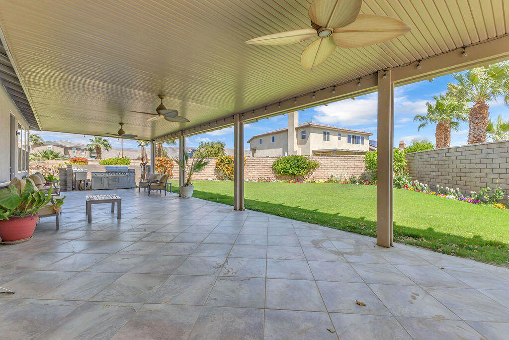 37100 Stratford Street