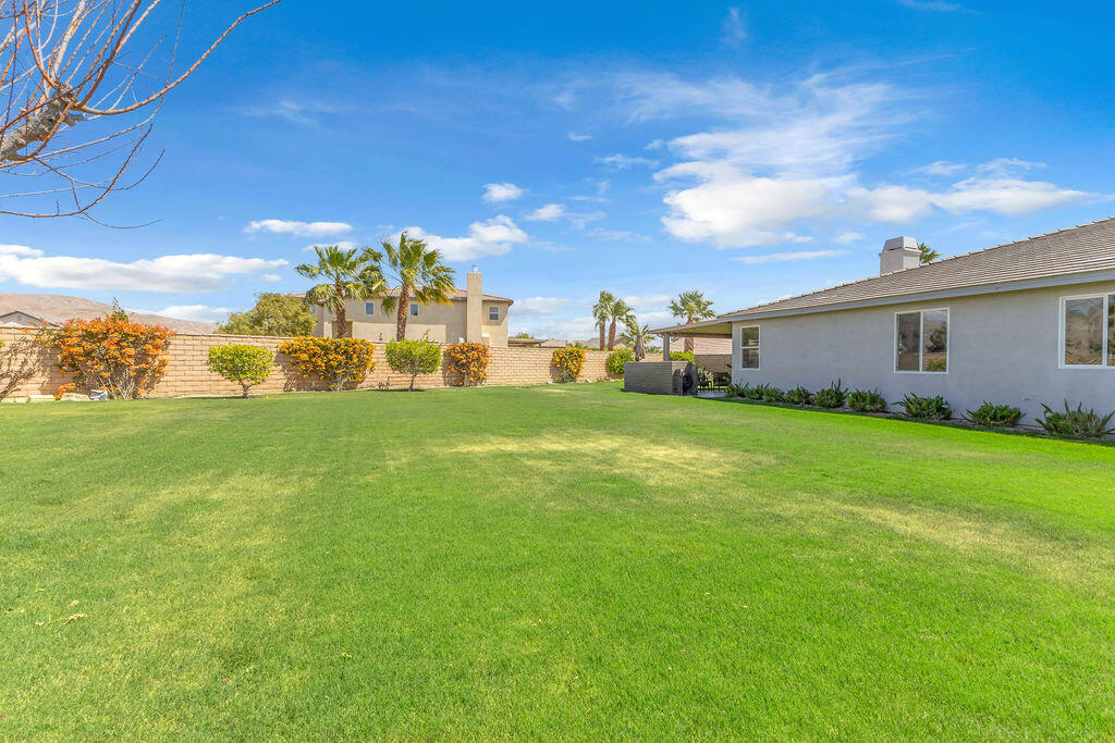 37100 Stratford Street