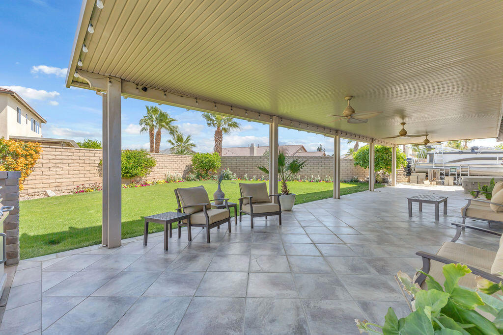 37100 Stratford Street