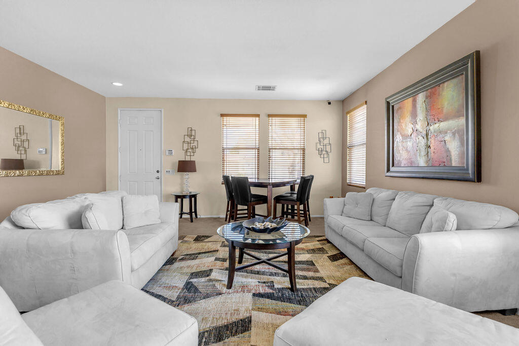 37100 Stratford Street