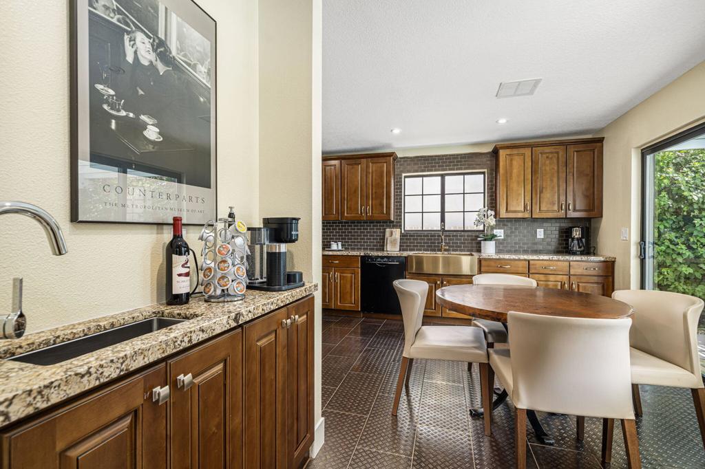 79835 Horseshoe Road