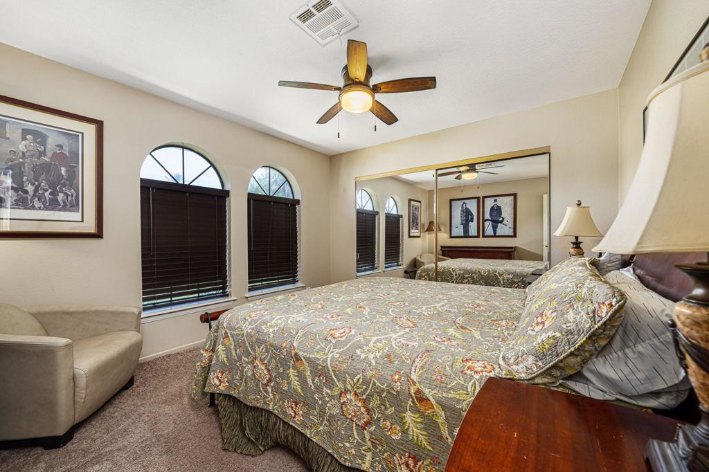 79835 Horseshoe Road