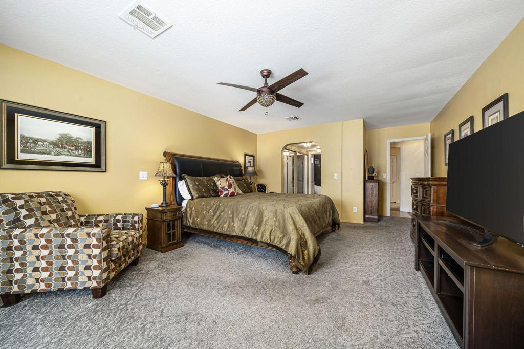 79835 Horseshoe Road