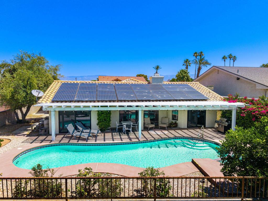 79835 Horseshoe Road