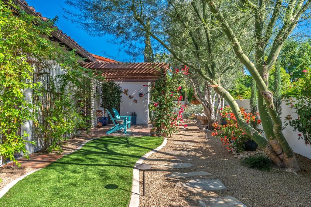 55495 Medalist Drive