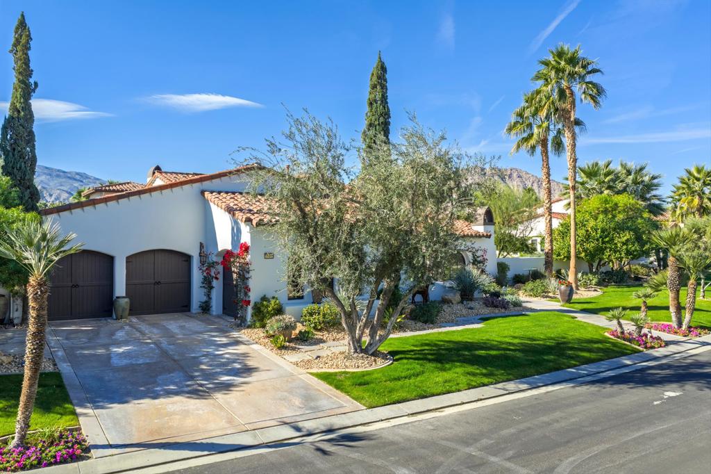 55495 Medalist Drive