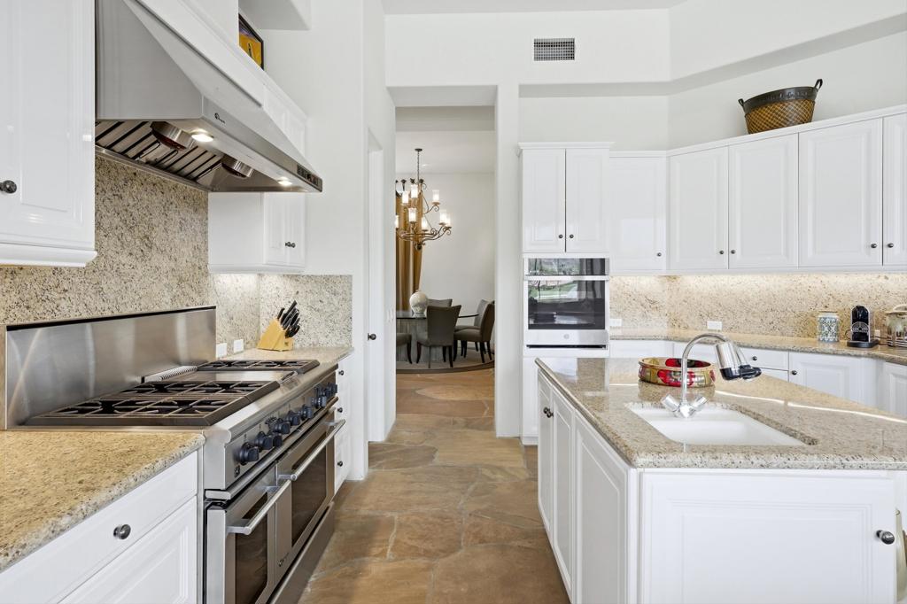 79995 Double Eagle Way