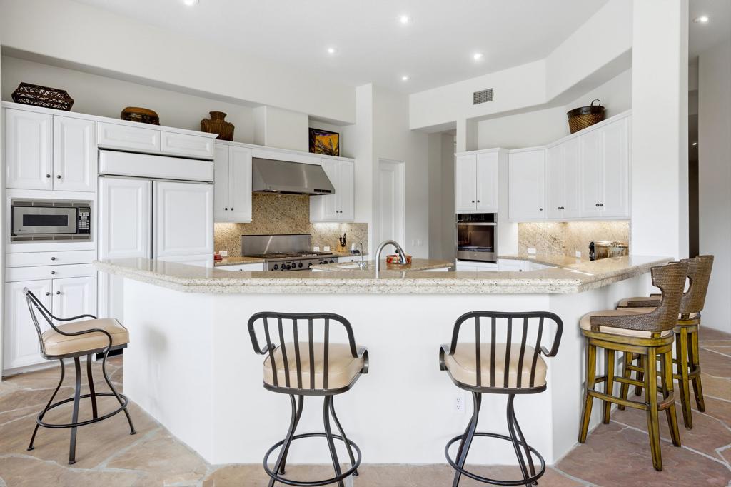 79995 Double Eagle Way