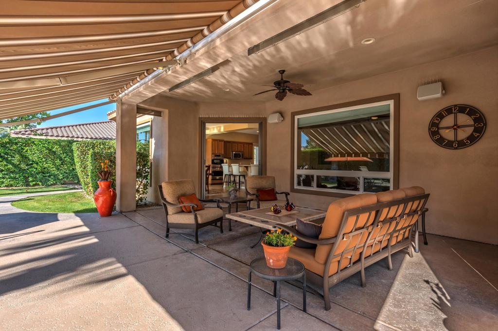 52313 Whispering Way