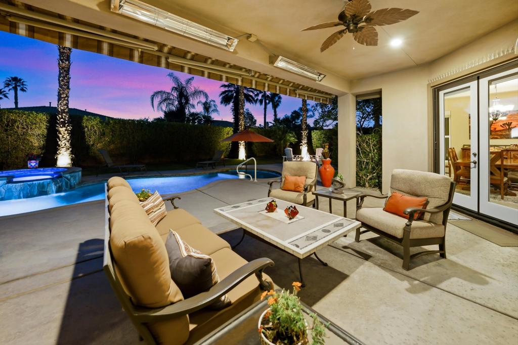 52313 Whispering Way