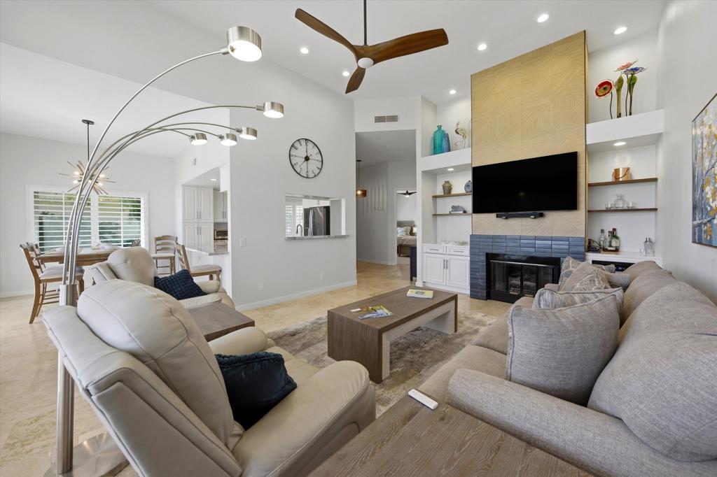 55080 Oak Tree A17