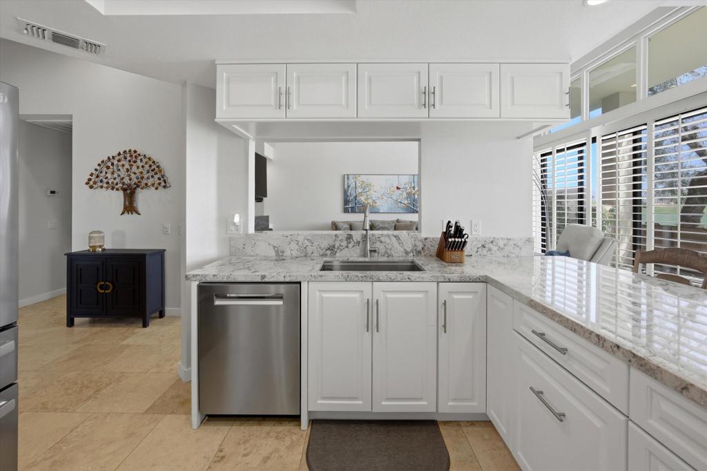 55080 Oak Tree A17