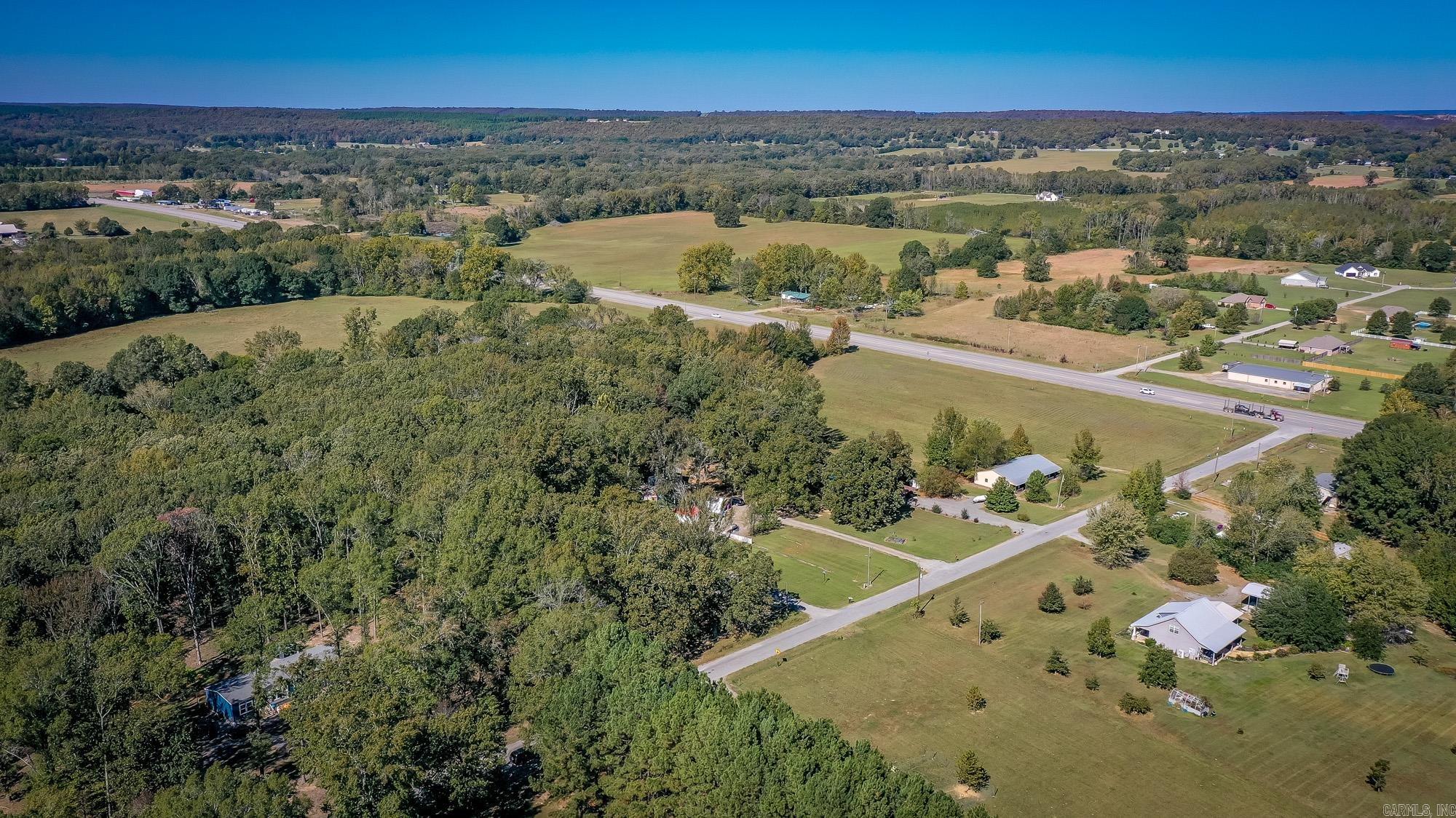 197 Jones Loop