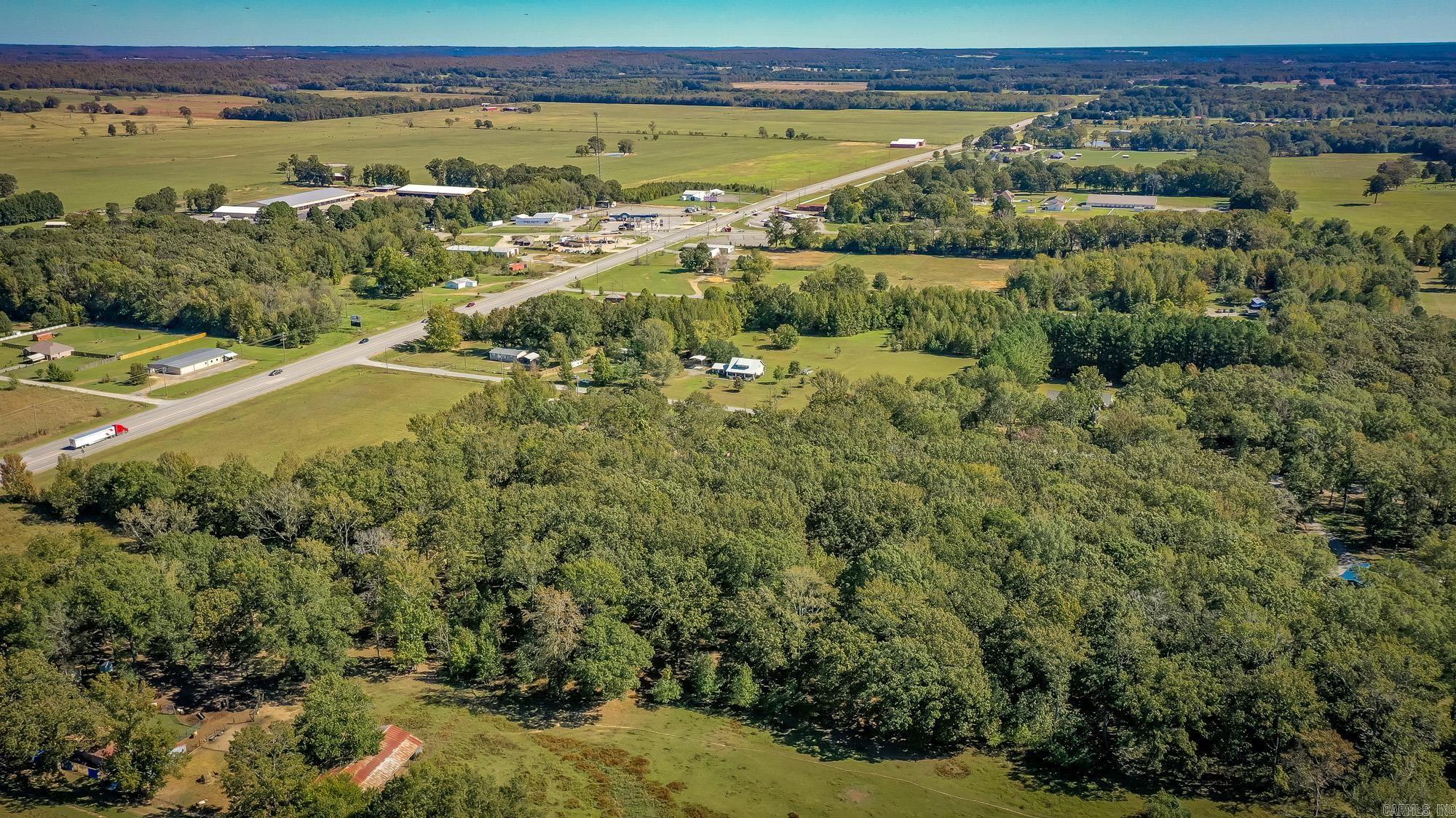 197 Jones Loop